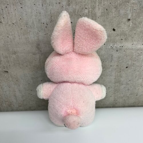 国内メーカー  サンレモ  全長約15㎝  ウサギのフードを被ったベアのぬいぐるみ:ビフォー2