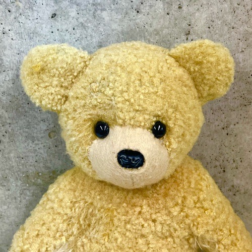 メーカー不明 2000年ごろ購入 全長約32㎝ ムートン毛皮のテディベア:アフター2